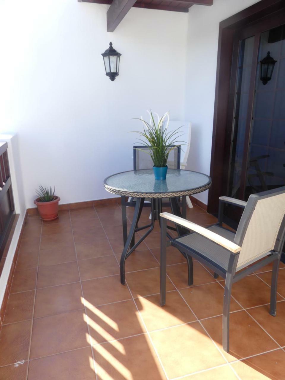 Beachside Jablillo Y Cucharas Costa Teguise Bagian luar foto